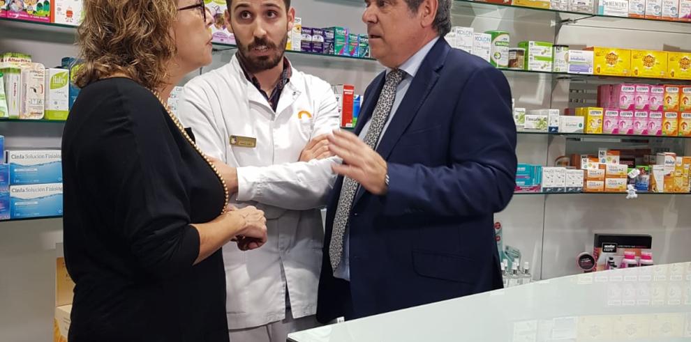 Pilar Ventura ha destacado la colaboración con las farmacias en la mejora de la salud de los ciudadanos 