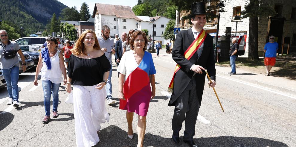 Broto: “El Gobierno de Aragón siempre ha reivindicado que la estación de Canfranc vuelva a ser un punto importante en las relaciones económicas entre Francia y España”