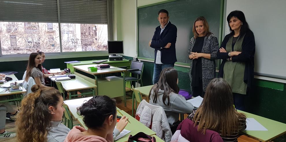 Cerca de 500 alumnos del modelo bilingüe de Aragón certifican por primera vez su nivel de inglés 