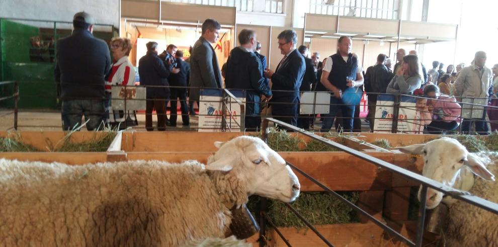 Guillén subraya en Épila la apuesta de Aragón por la agroindustria para asentar la población en el medio rural