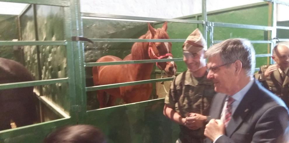 Guillén subraya en Épila la apuesta de Aragón por la agroindustria para asentar la población en el medio rural