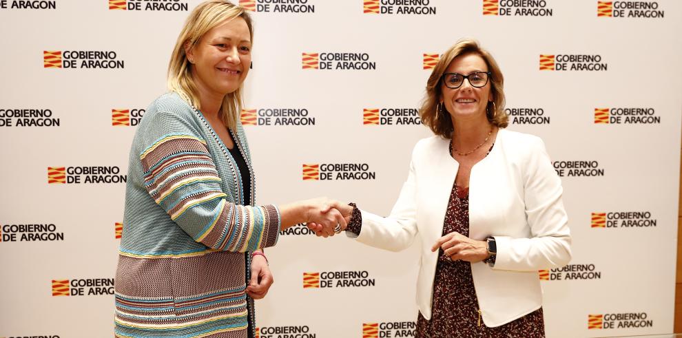 El Gobierno de Aragón y CaixaBank apoyan a las empresas vinculadas al Camino de Santiago en su preparación para el Xacobeo 2021