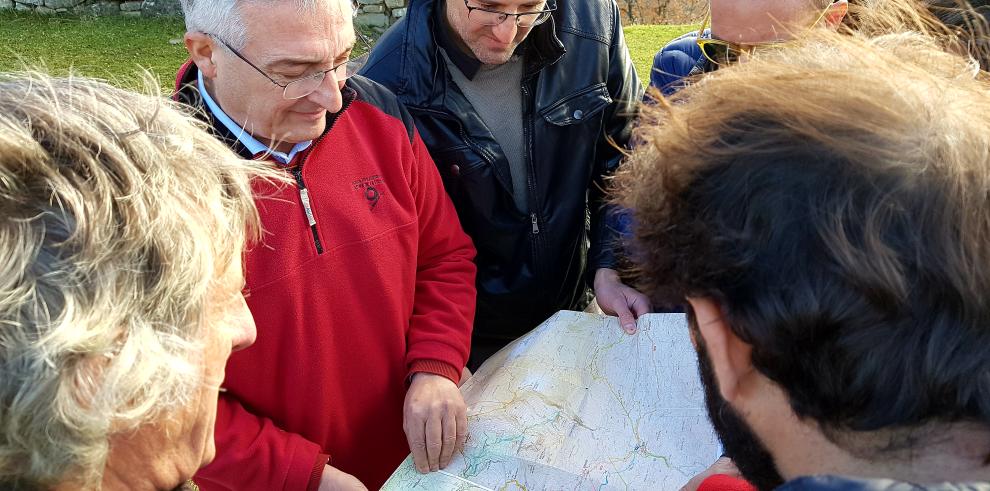 Olona presenta a los alcaldes de la zona del Parque Natural de la Sierra y los Cañones de Guara el proyecto para el “Eje norte”