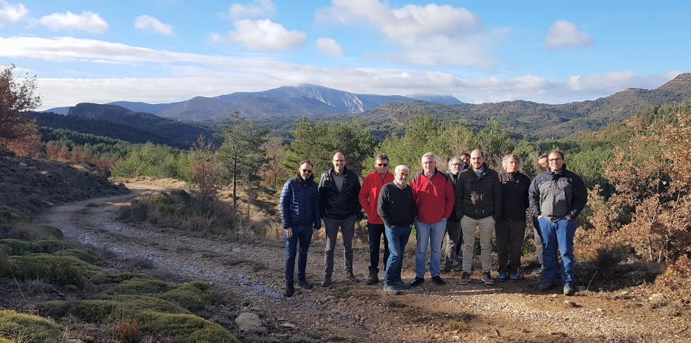 Olona presenta a los alcaldes de la zona del Parque Natural de la Sierra y los Cañones de Guara el proyecto para el “Eje norte”