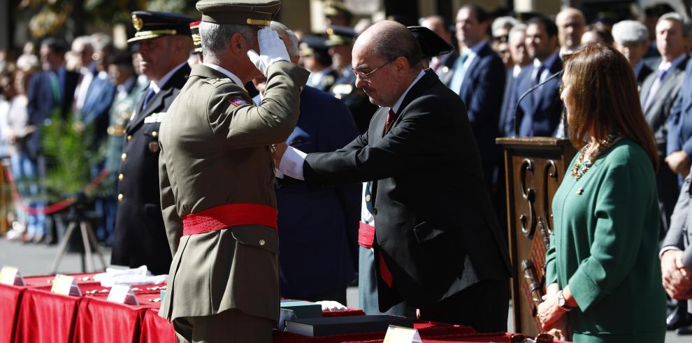 Lambán preside los actos conmemorativos del 175 aniversario de la Guardia Civil en Zaragoza agradeciendo que  Aragón sea una de las zonas más seguras del mundo