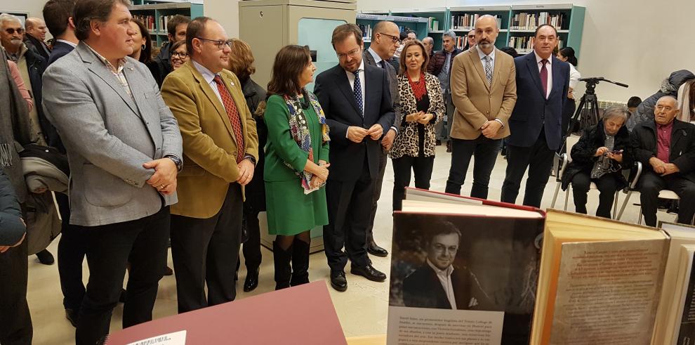 El Gobierno de Aragón reconoce la importancia del escritor Javier Sierra poniendo su nombre a la Biblioteca Pública de Teruel