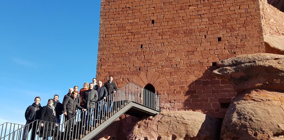 Soro visita las obras de la primera fase del Plan Director del Castillo de Peracense y las obras en la torre de la Iglesia de Burbáguena