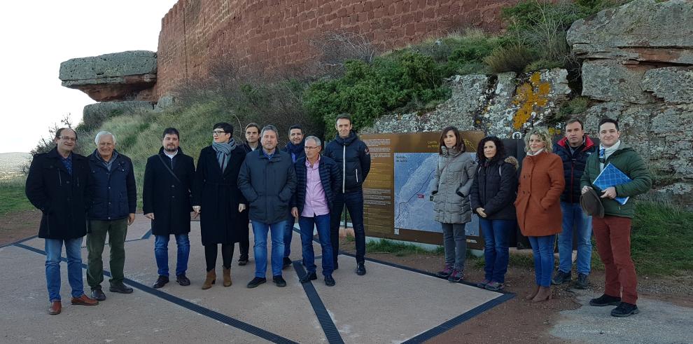 Soro visita las obras de la primera fase del Plan Director del Castillo de Peracense y las obras en la torre de la Iglesia de Burbáguena