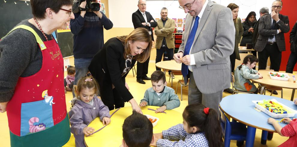 Un centenar de alumnos ocupan las aulas del colegio público de Sobradiel cuando hace unos años su continuidad peligraba