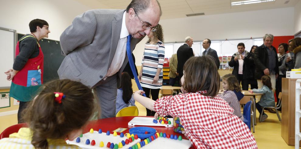 Un centenar de alumnos ocupan las aulas del colegio público de Sobradiel cuando hace unos años su continuidad peligraba