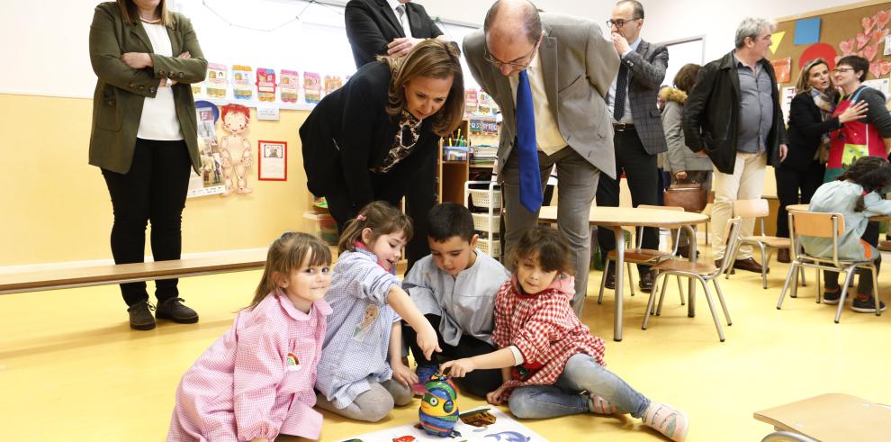 Un centenar de alumnos ocupan las aulas del colegio público de Sobradiel cuando hace unos años su continuidad peligraba