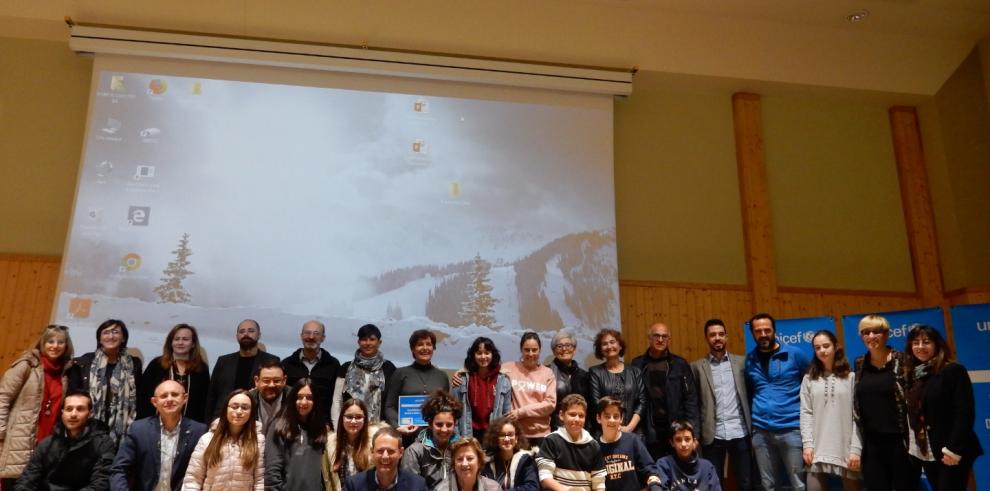 UNICEF reconoce a tres centros educativos como referentes en Educación en Derechos en Aragón