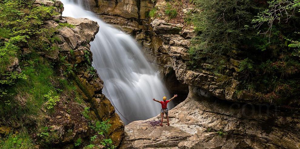 Chabier Lozano Sierra, primer premio en el concurso fotográfico “Ordesa, de 100”