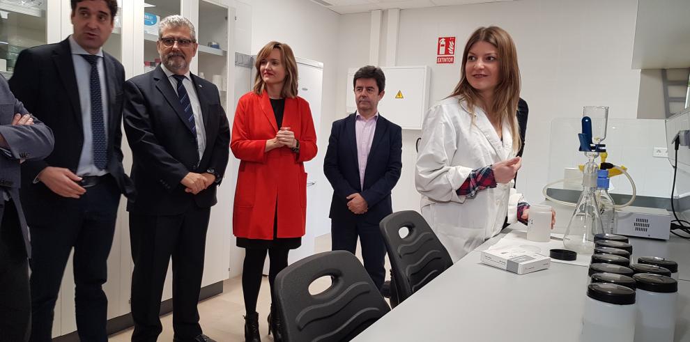 Pilar Alegría manifiesta el compromiso “firme y sólido” del Gobierno de Aragón con "el conocimiento y la vertebración"