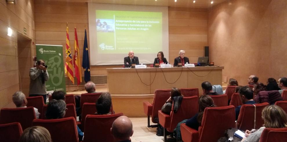 Comienza el proceso de participación de la nueva Ley de Educación de Adultos para favorecer la empleabilidad y la formación a lo largo de la vida