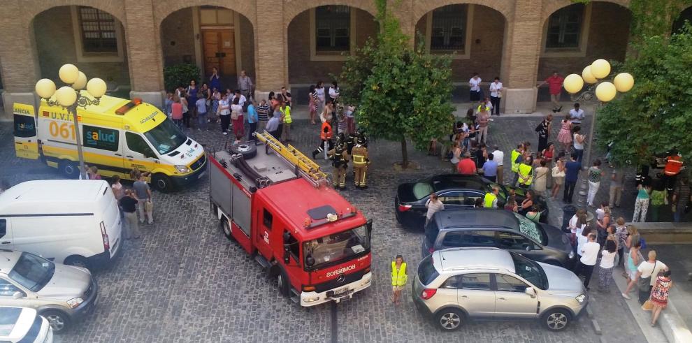 El Gobierno de Aragón realiza un simulacro de evacuación en el Edificio Pignatelli	