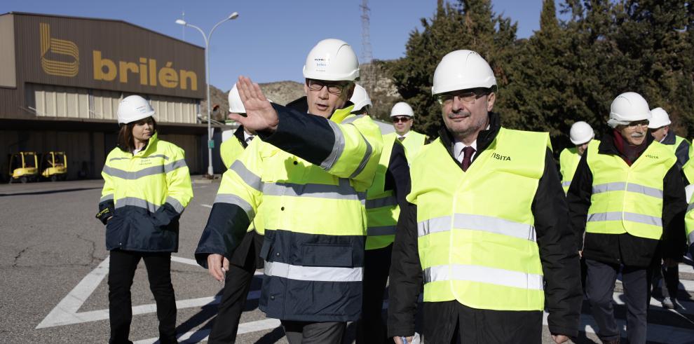 El Presidente de Aragón visita la fábrica de Brilén, que invertirá 25 millones en cinco años para mejorar su capacidad logística en Aragón