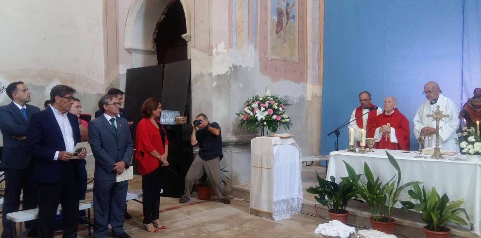 La ermita de Villahermosa del Campo luce de nuevo para las fiestas tras permanecer 27 años cerrada