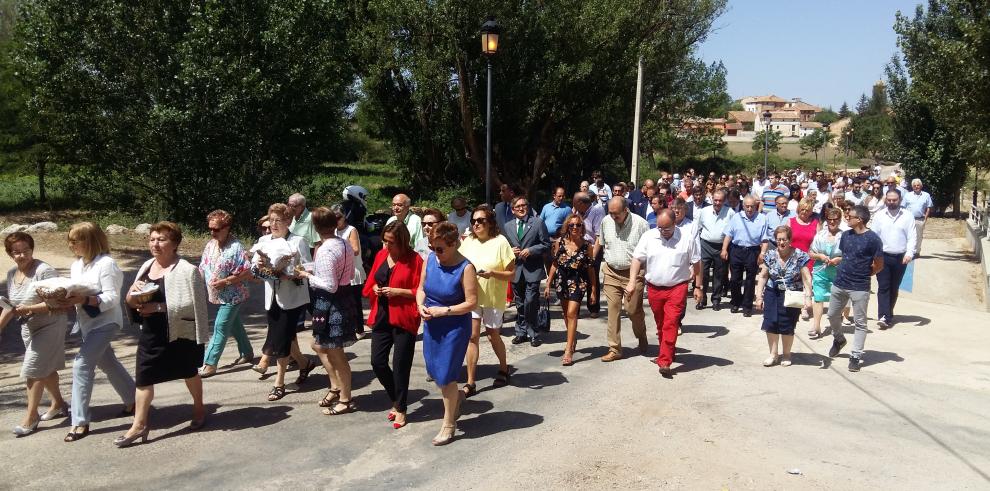 La ermita de Villahermosa del Campo luce de nuevo para las fiestas tras permanecer 27 años cerrada