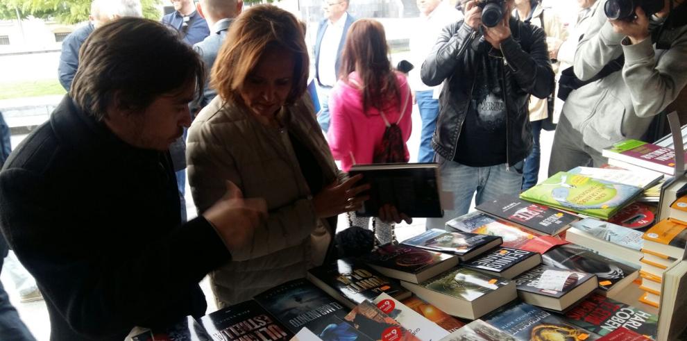 Mayte Pérez: "La feria de Teruel es el nexo de unión entre el libro y la ciudadanía y un escaparate para autores y el sector"