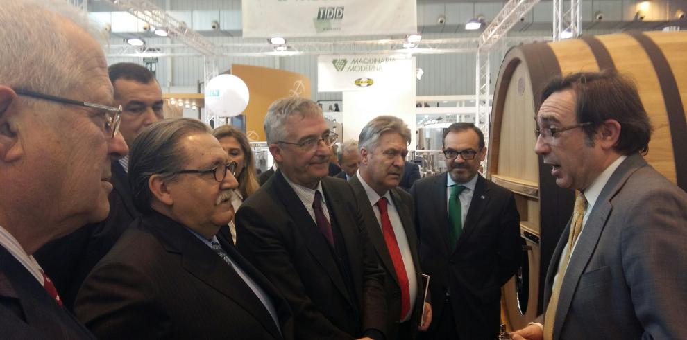 Olona elogia la capacidad de internacionalización del sector agroalimentario aragonés