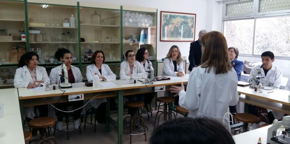 El Gobierno de Aragón trabaja en potenciar el papel de la mujer en la ciencia y la investigación