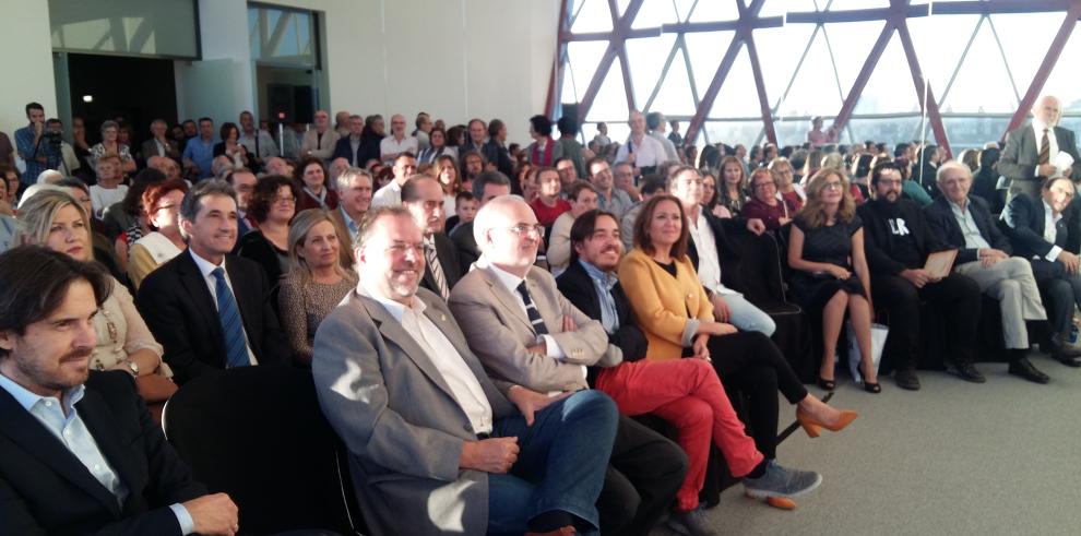 Mayte Pérez preside el acto de entrega de los cinco premios literarios concedidos por el Gobierno de Aragón