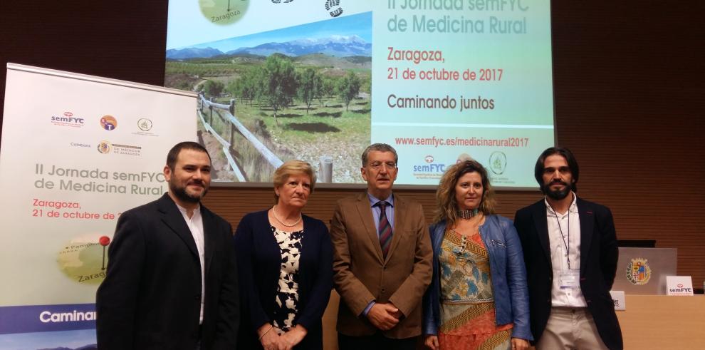 Celaya: “Jornadas como esta ayudan a buscar soluciones imaginativas para dar la mejora atención sanitaria en el medio rural”