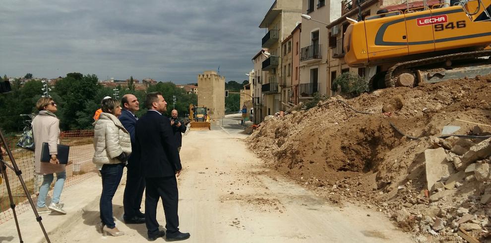 Soro visita en Alcañiz las viviendas que se rehabilitarán para alquiler social