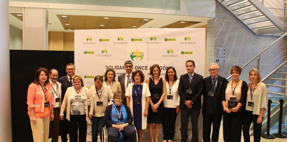 La Unidad de Oftalmología Pediátrica del Hospital Infantil, galardonada en los Premios Solidarios ONCE Aragón 2017 