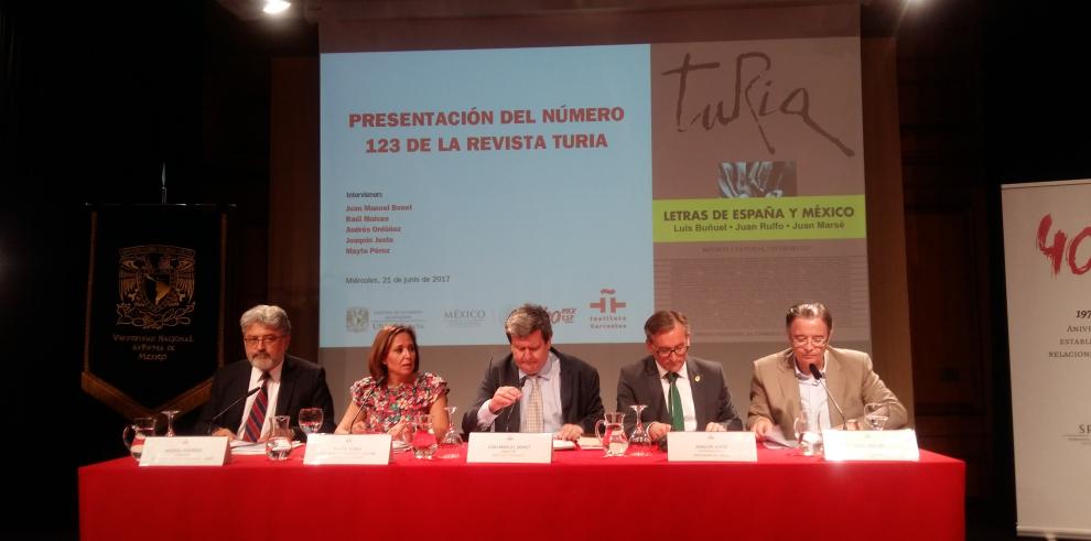 Mayte Pérez: “La Revista Turia es embajadora de Aragón y más si cabe con su número dedicado a Buñuel, genio universal”