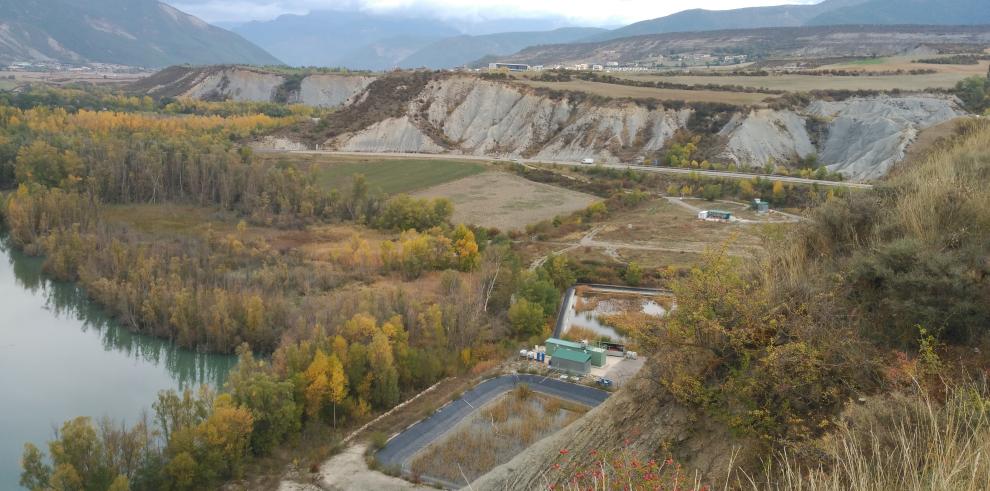 Obras de mejora en el vertedero de Sardas