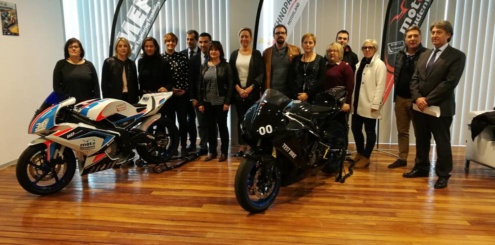 TechnoPark MotorLand muestra su potencial al Parlamento aragonés