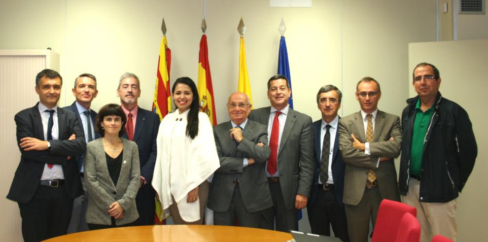 La Ministra de Agricultura y Ganadería de Ecuador visita el Campus de Aula Dei