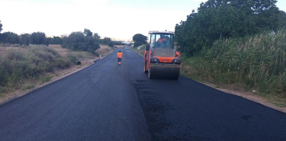 Finalizados los trabajos de mejora de la carretera A-1406 en La Puebla de Híjar