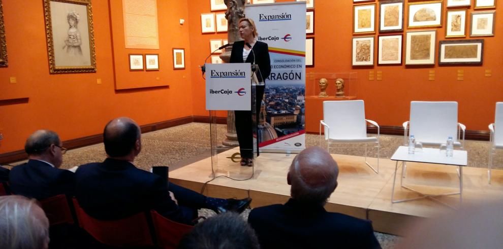 Gastón confía en el dinamismo y las potencialidades de la economía aragonesa