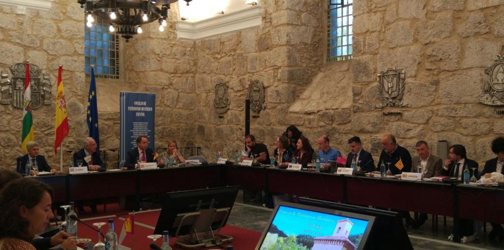 Aragón refuerza su apoyo a las candidaturas a Patrimonio Mundial Inmaterial de las tamborradas y del proyecto de la técnica de la piedra seca