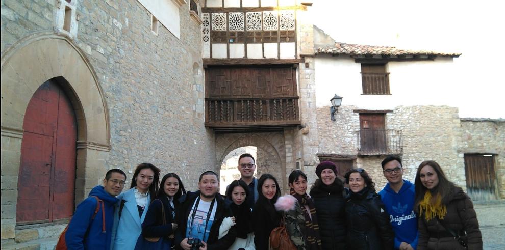 Representantes de  agencias de viaje chinas recorren comarcas de Teruel