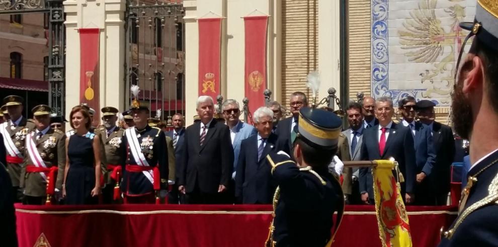 Celaya asiste al acto de entrega de despachos en la Academia General Militar