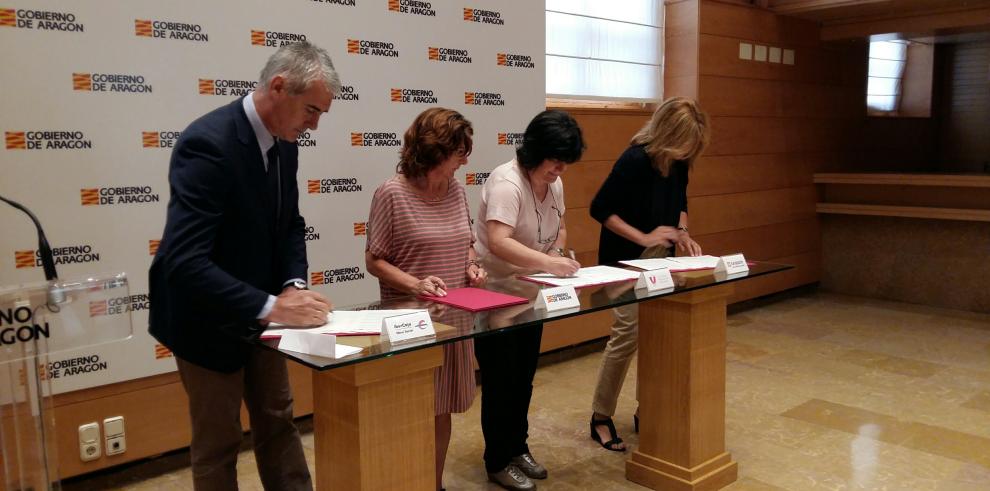 Aragón tendrá su primer Congreso Autonómico de Voluntariado gracias al convenio entre el Gobierno de Aragón, Coordinadora Aragonesa de Voluntariado, Fundación Bancaria Ibercaja y Fundación Caja Inmaculada