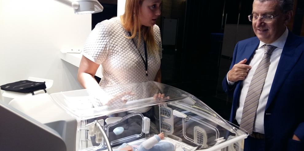 Celaya apuesta por una medicina "humanizada" en la apertura del congreso de Neonatología