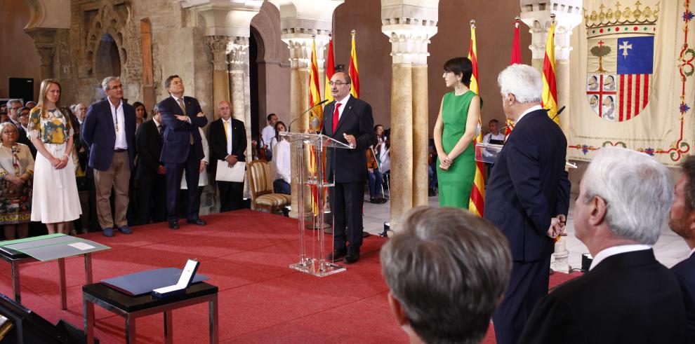 El Presidente de Aragón invita a los aragoneses a ser “militantes de un Aragón solidario y moderno, orgulloso de sí mismo, con vocación de universalidad, suave, culto y refinado”