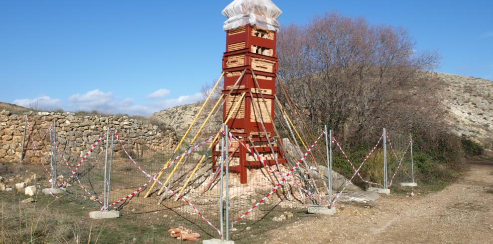 Patrimonio inicia los trabajos de consolidación y restauración del Peirón de San Miguel en Huesa del Común (Teruel)