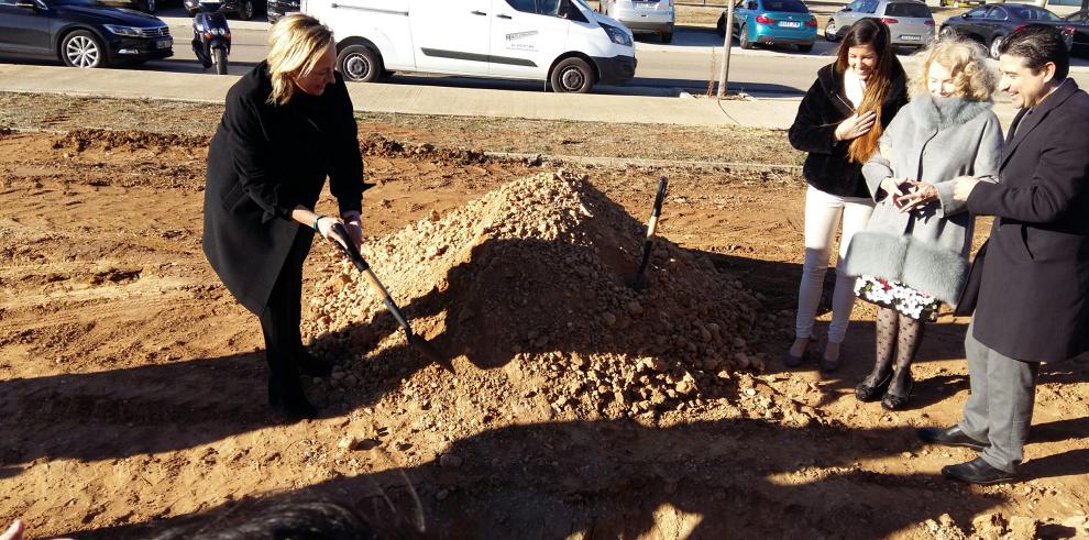 Gastón destaca el nuevo impulso a PLHUS con el centro logístico de Hierros Huesca