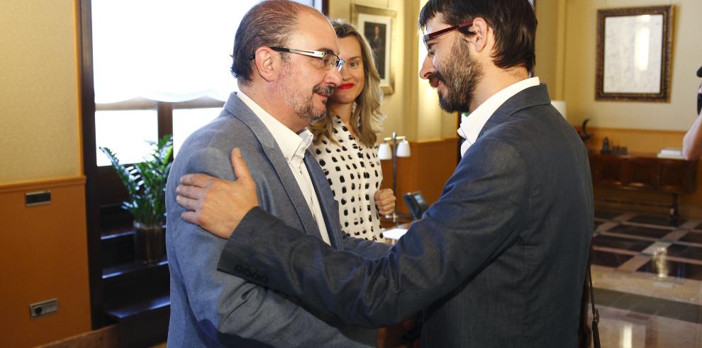 Primera reunión institucional del Presidente de Aragón con el coordinador general de IU-Aragón