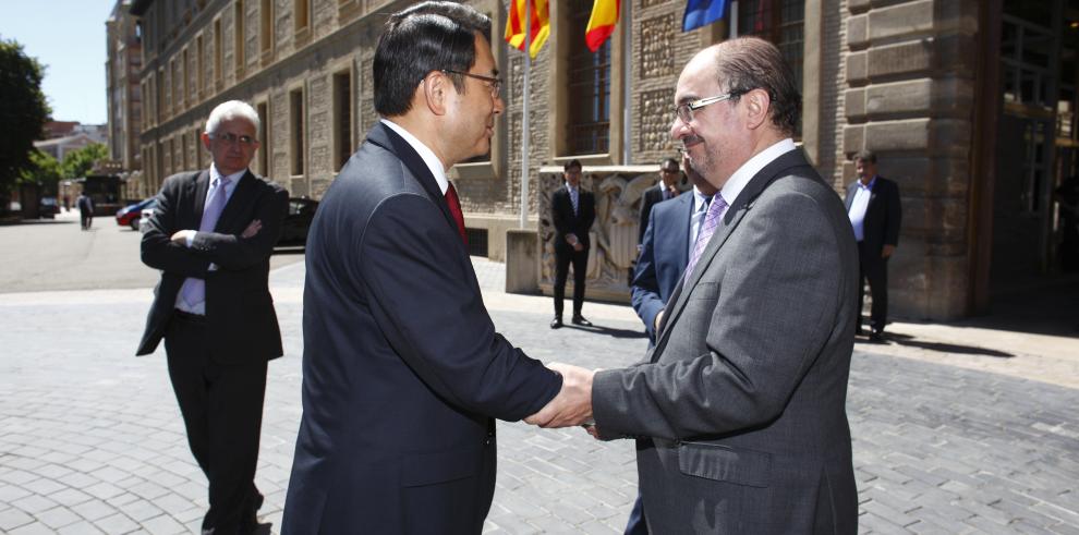 Aragón consolida el enlace con China