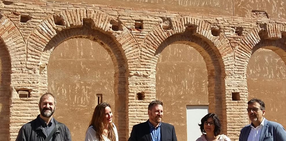 Soro conoce en La Almunia el proyecto de museo del juego tradicional y el deporte