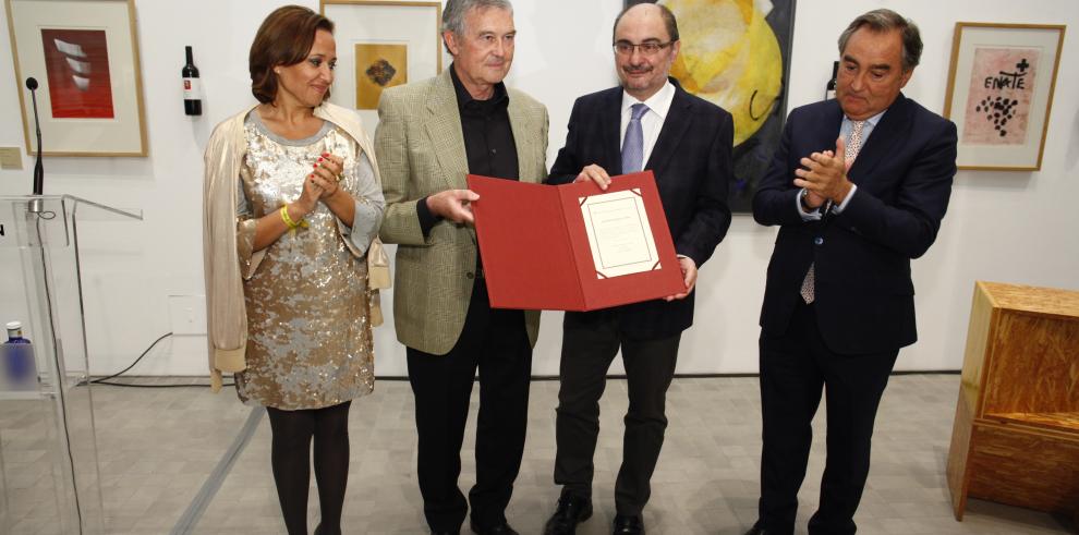 El polifacético Agustín Sánchez Vidal recibe el Premio de las Letras Aragonesas