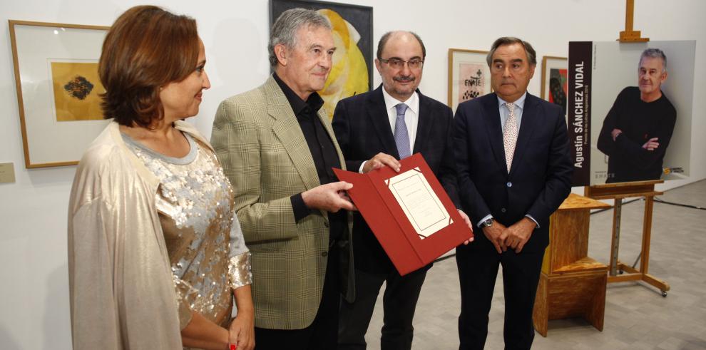 El polifacético Agustín Sánchez Vidal recibe el Premio de las Letras Aragonesas