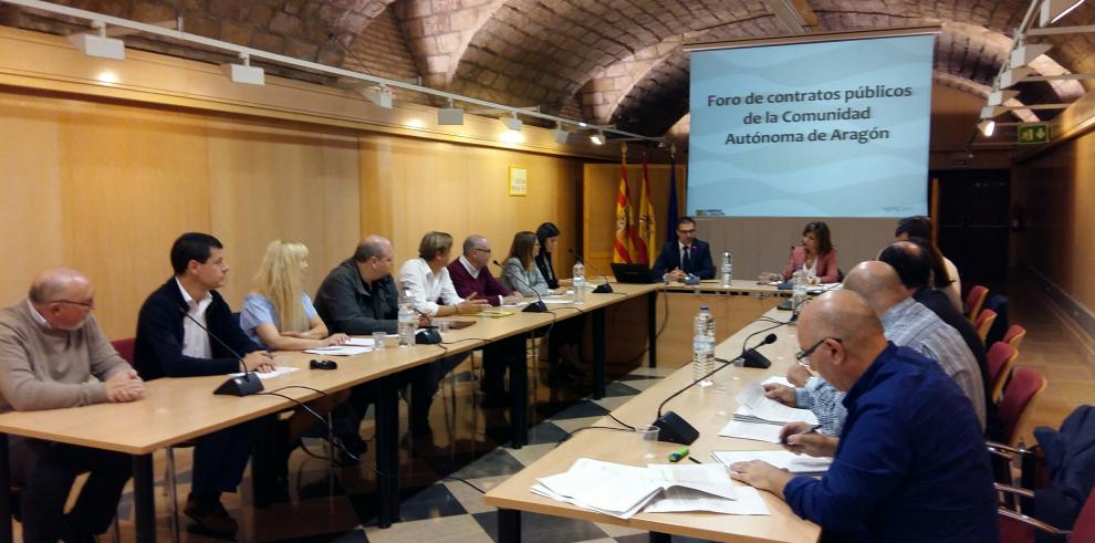 Constituido el Foro de Contratos Públicos de Aragón